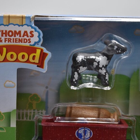 Thomas & Friends Wood Diesel's Dairy Drop-off Playset Fisher Price 2017 New - Picture 2 of 11